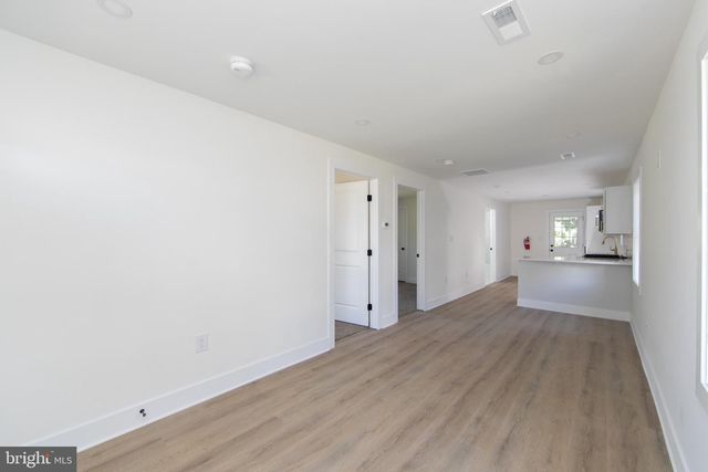 105 E ATLANTIC AVE, Cape May Court House, NJ 08210