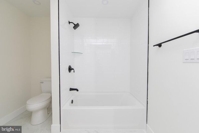 105 E ATLANTIC AVE, Cape May Court House, NJ 08210