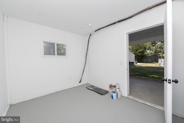 105 E ATLANTIC AVE, Cape May Court House, NJ 08210