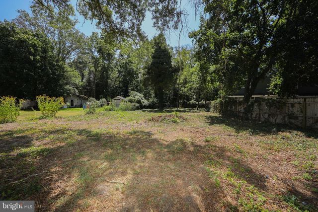 105 E ATLANTIC AVE, Cape May Court House, NJ 08210