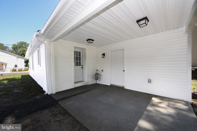 105 E ATLANTIC AVE, Cape May Court House, NJ 08210