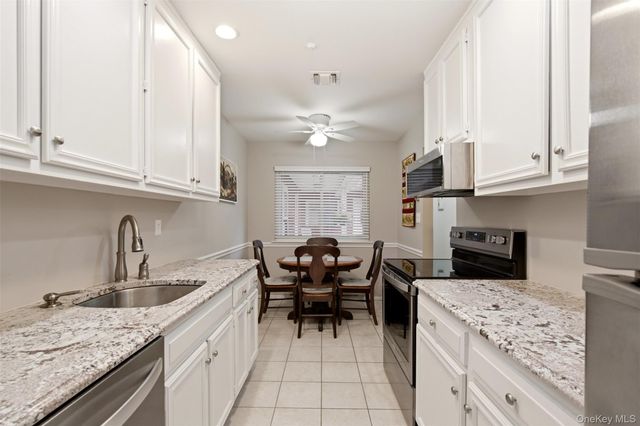 606 Flair Court W, Saint James, NY 11780