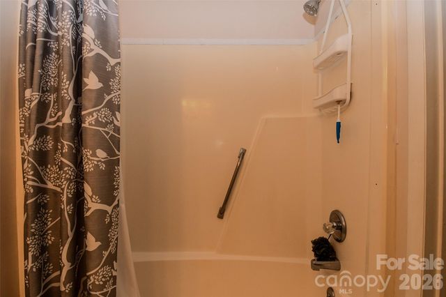 1046 Surry Lane, Gastonia, NC 28054