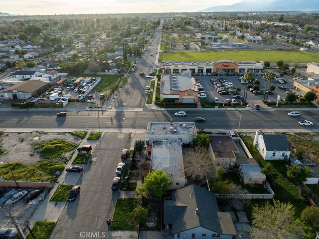 1101 N Mount Vernon, San Bernardino, CA 92411