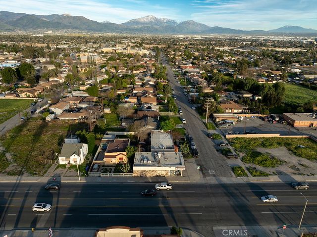 1101 N Mount Vernon, San Bernardino, CA 92411