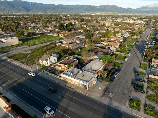 1101 N Mount Vernon, San Bernardino, CA 92411