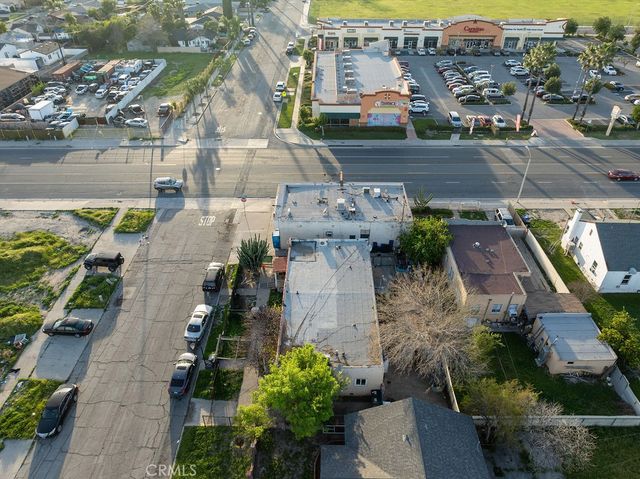 1101 N Mount Vernon, San Bernardino, CA 92411