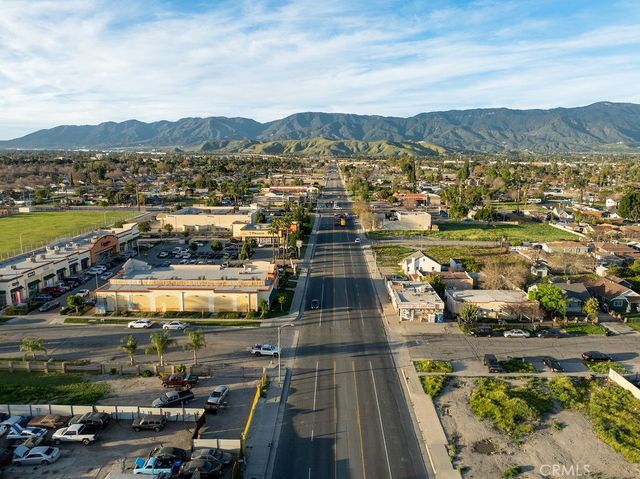 1101 N Mount Vernon, San Bernardino, CA 92411