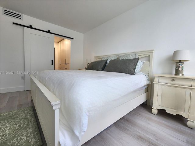 3505 S Ocean Drive 218, Hollywood, FL 33019