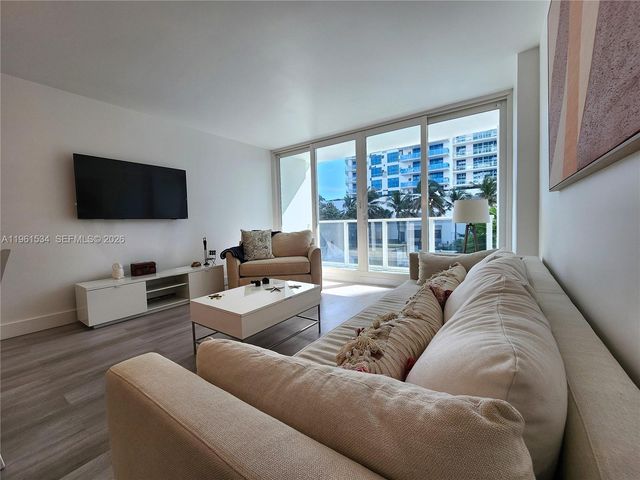 3505 S Ocean Drive 218, Hollywood, FL 33019
