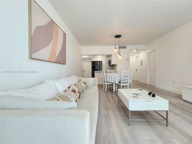 3505 S Ocean Drive 218, Hollywood, FL 33019