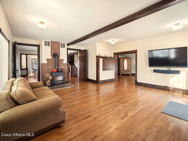 3351 W Lone Pine Rd, Tekoa, WA 99033