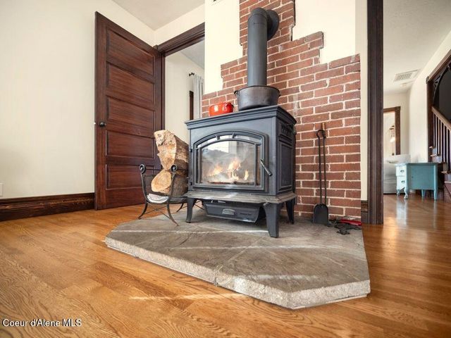 3351 W Lone Pine Rd, Tekoa, WA 99033