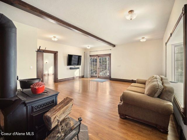 3351 W Lone Pine Rd, Tekoa, WA 99033