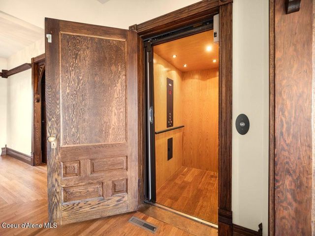 3351 W Lone Pine Rd, Tekoa, WA 99033