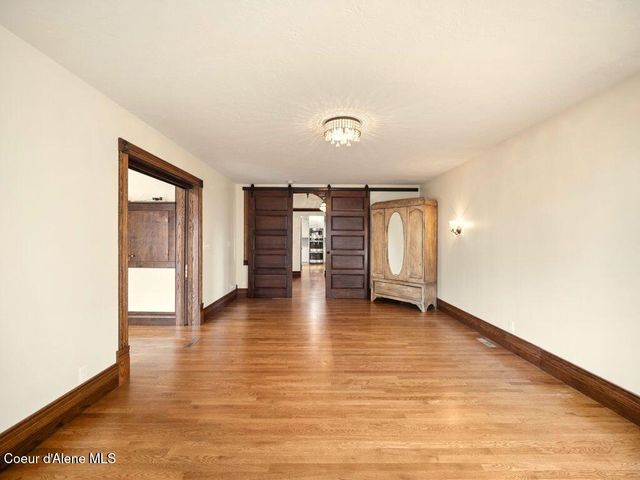 3351 W Lone Pine Rd, Tekoa, WA 99033