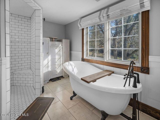 3351 W Lone Pine Rd, Tekoa, WA 99033