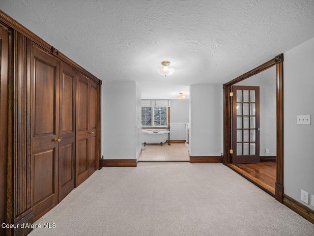 3351 W Lone Pine Rd, Tekoa, WA 99033