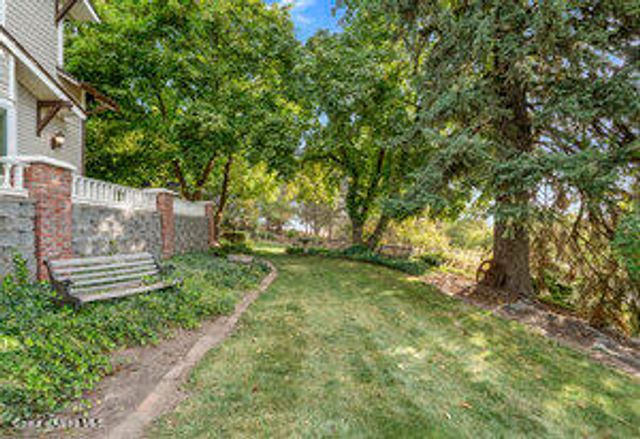 3351 W Lone Pine Rd, Tekoa, WA 99033