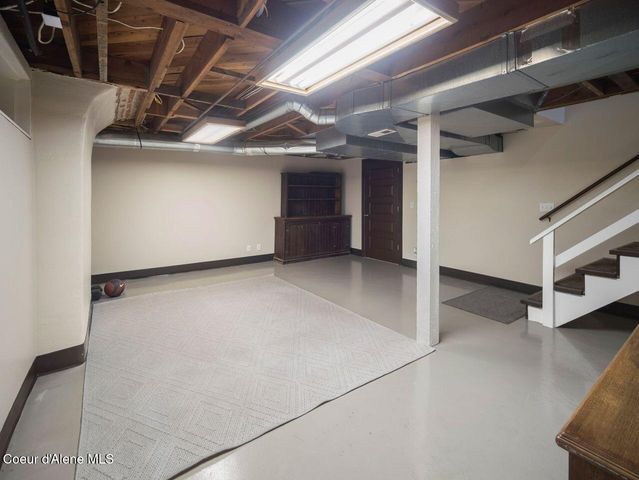 3351 W Lone Pine Rd, Tekoa, WA 99033