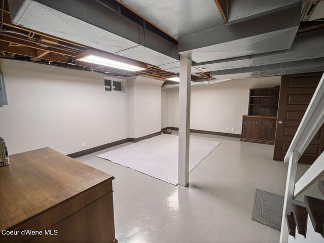 3351 W Lone Pine Rd, Tekoa, WA 99033