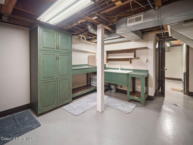 3351 W Lone Pine Rd, Tekoa, WA 99033