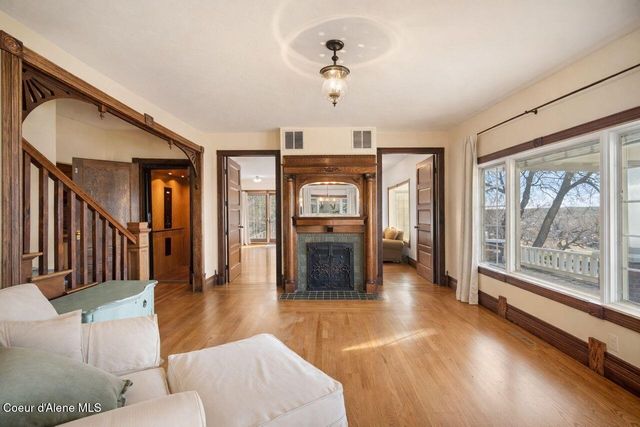 3351 W Lone Pine Rd, Tekoa, WA 99033