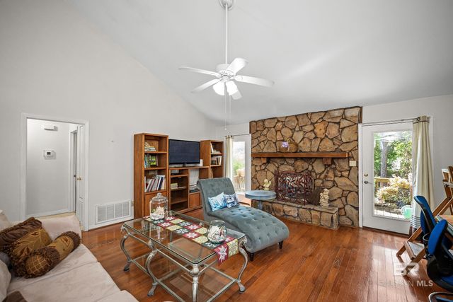 120 Dunbar Loop, Daphne, AL 36526