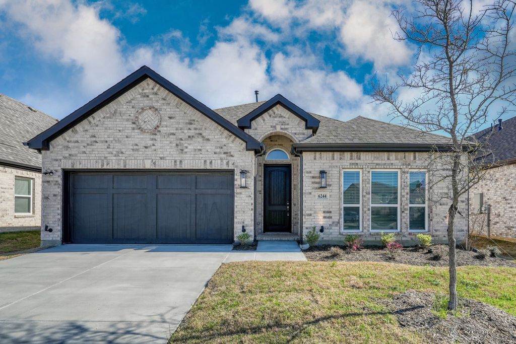6244 Mulberry Creek Lane, Celina, TX 75009