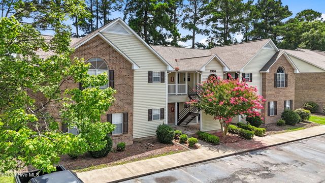 2936 Mulberry Lane E, Greenville, NC 27858