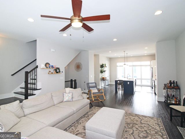 836 Winslow Way NW, Atlanta, GA 30318