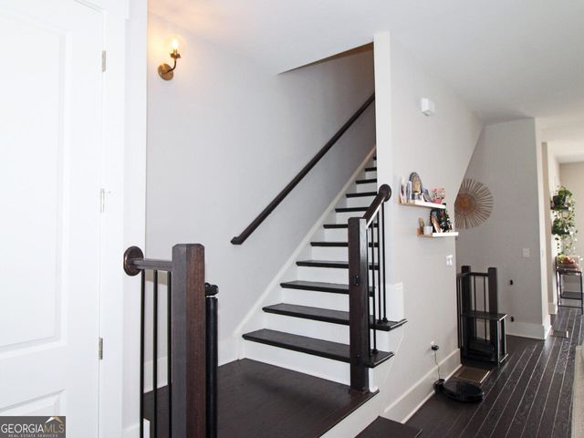 836 Winslow Way NW, Atlanta, GA 30318