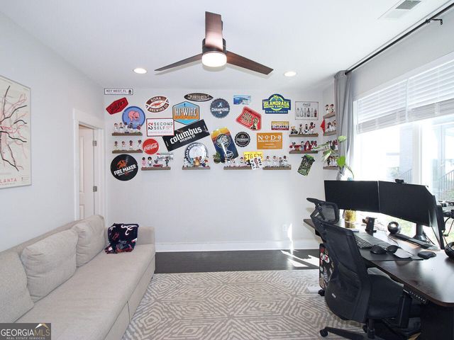 836 Winslow Way NW, Atlanta, GA 30318