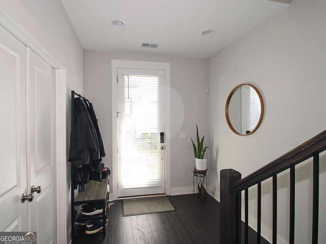 836 Winslow Way NW, Atlanta, GA 30318