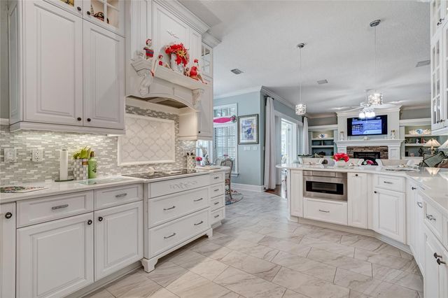 5851 CACHETTE DE RIVIERA COURT, New Port Richey, FL 34655
