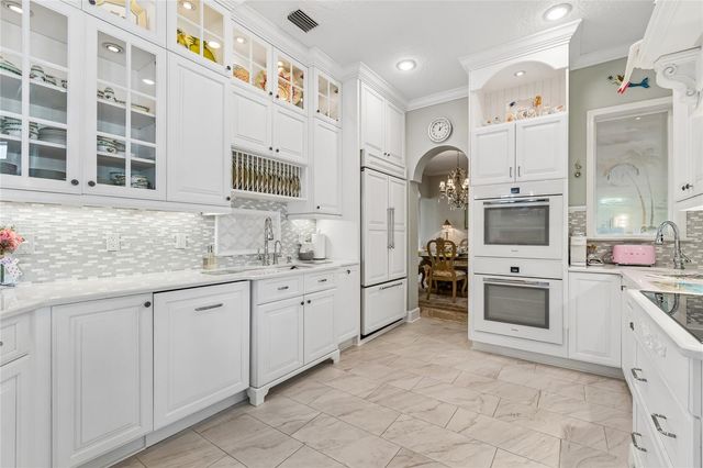 5851 CACHETTE DE RIVIERA COURT, New Port Richey, FL 34655