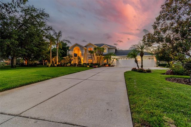 5851 CACHETTE DE RIVIERA COURT, New Port Richey, FL 34655