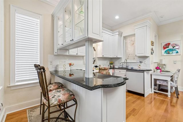 5851 CACHETTE DE RIVIERA COURT, New Port Richey, FL 34655