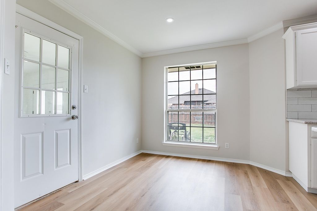 Image 16 of property listing at 3587 Shadyhill Drive, San Angelo, TX 76904