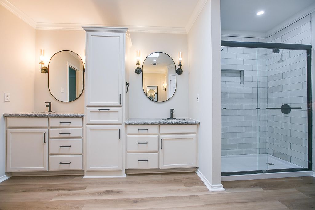 Image 20 of property listing at 3587 Shadyhill Drive, San Angelo, TX 76904