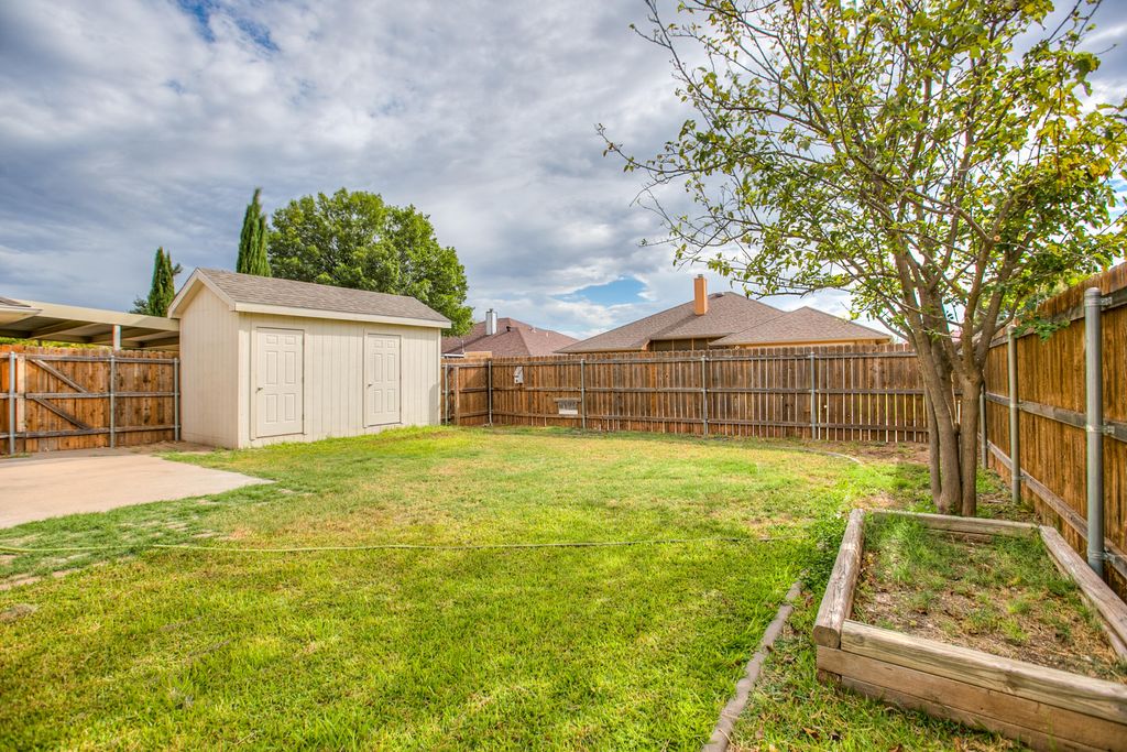 Image 32 of property listing at 3587 Shadyhill Drive, San Angelo, TX 76904