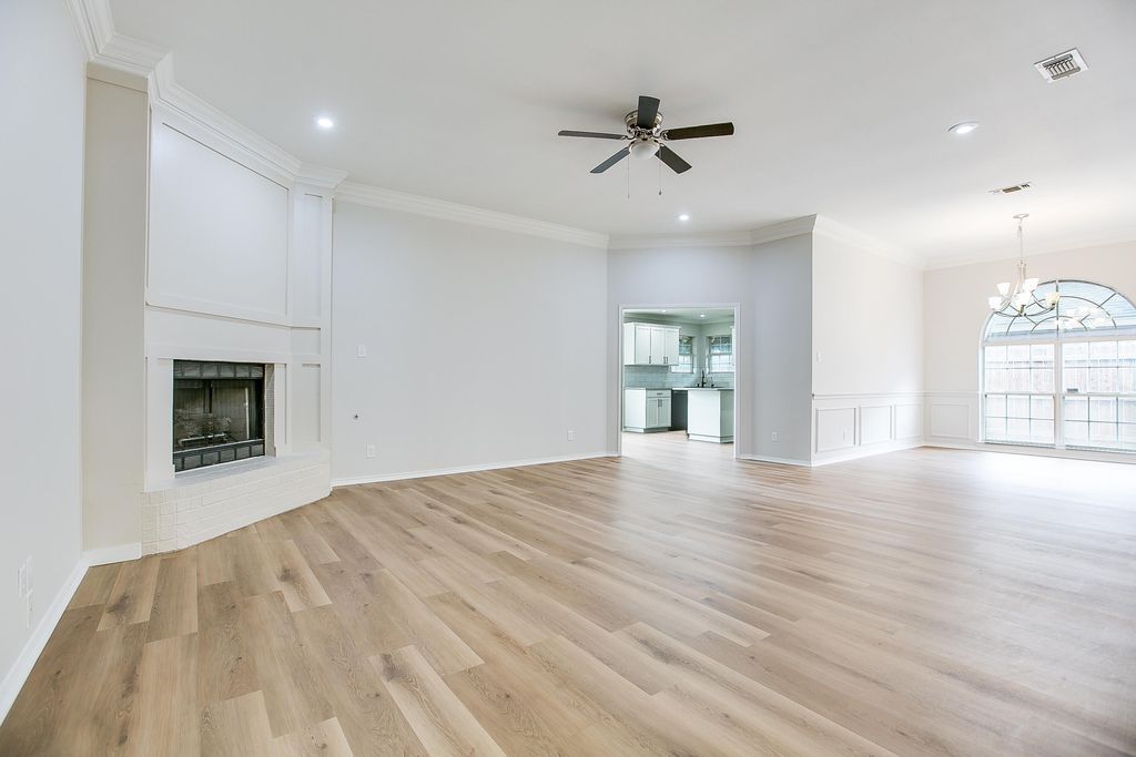 Image 7 of property listing at 3587 Shadyhill Drive, San Angelo, TX 76904