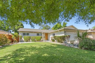 4718 Brookfield Dr, Sacramento, CA 95823