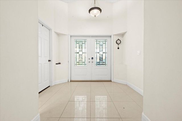 7705 Forest Green Lane, Boynton Beach, FL 33436
