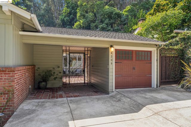 6309 Pinehaven Rd, Oakland, CA 94611