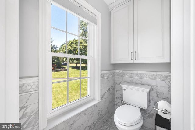 1173 SHADOW OAK DR, Malvern, PA 19355
