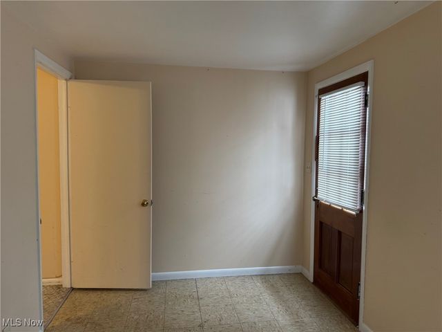 2160 Ingersoll Drive, Akron, OH 44320