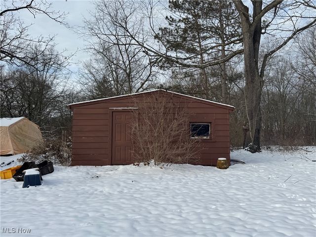 2160 Ingersoll Drive, Akron, OH 44320