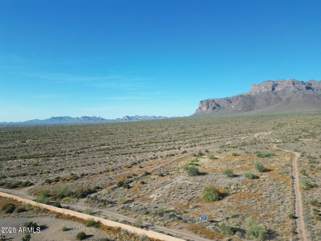 0 E Cloudview Avenue -, Gold Canyon, AZ 85118 — exterior