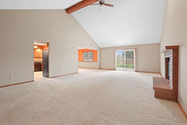 6304 BAYCHESTER Drive, Fort Wayne, IN 46815